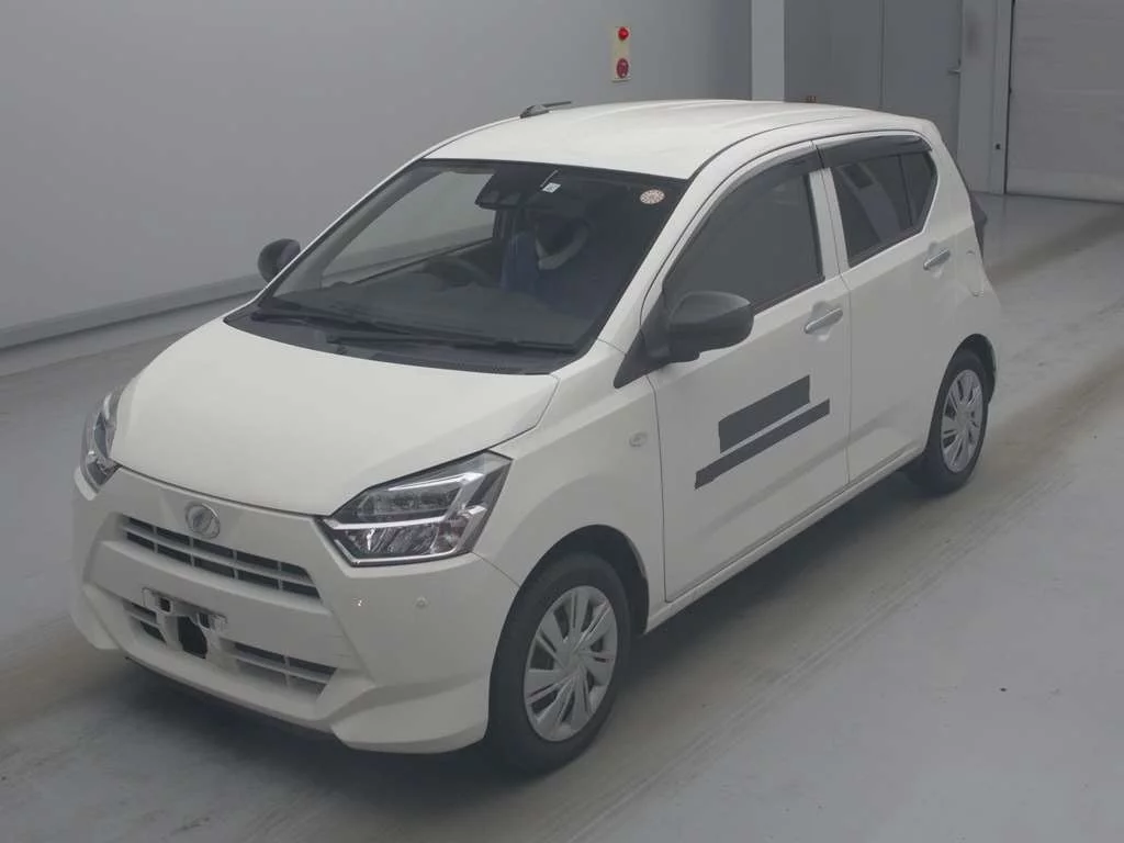 Daihatsu Mira e:S LA350S 2021